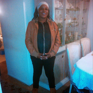 Meet your Posher, Latonya